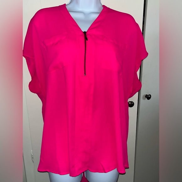 Torrid top NWT - Picture 1 of 3